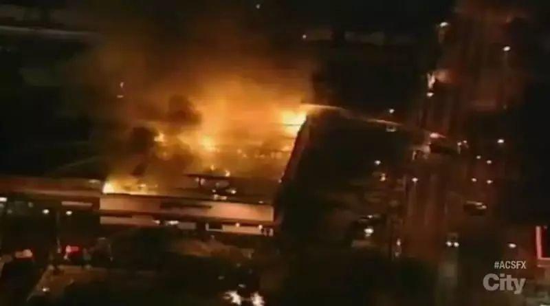 今天美国又发生了骚乱,让我想起了20多年前一个撕裂了整个美国的案子 今天美国又发生了骚乱,让我想起了20多年前一个撕裂了整个美国的案子