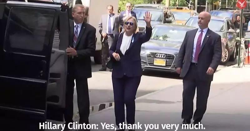 希拉里能撑到11月8日那一天吗?我真的开始担心了。 希拉里能撑到11月8日那一天吗?我真的开始担心了。