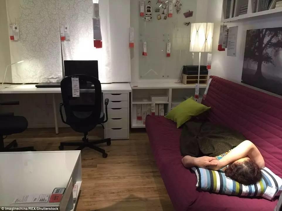 世界百大未解之谜之为什么中国人喜欢在宜家睡觉? 世界百大未解之谜之为什么中国人喜欢在宜家睡觉?