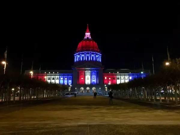 巴黎暗了，但它一定会重新亮起来