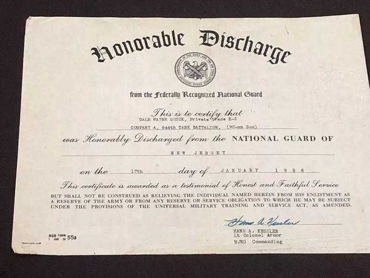 两场陌生人的葬礼 两场陌生人的葬礼