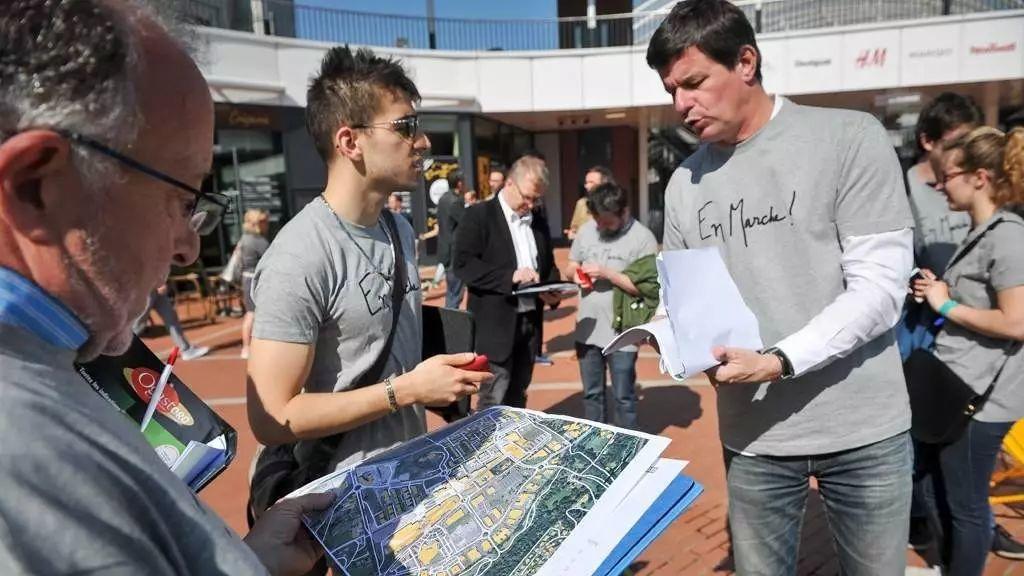 来,我们认识一下这个可能即将改变世界的70后 来,我们认识一下这个可能即将改变世界的70后