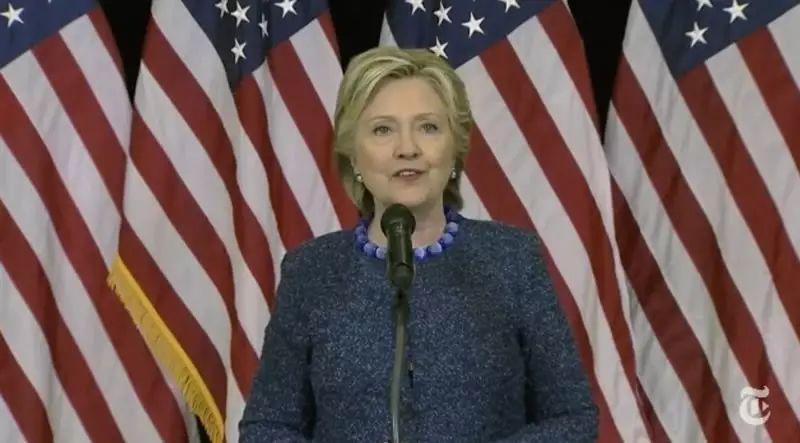 性,谎言,电子邮件……美国大选又有惊天剧情 性,谎言,电子邮件……美国大选又有惊天剧情