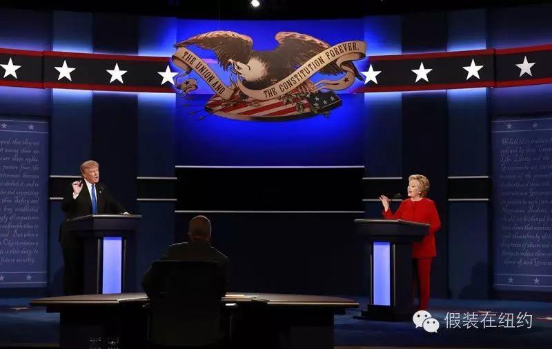 希拉里凶残地把特朗普撕成了碎片……然而可能并没有什么用 希拉里凶残地把特朗普撕成了碎片……然而可能并没有什么用