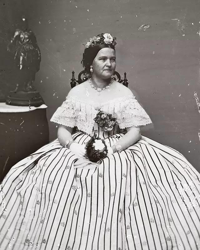 蒂芙尼蓝凭什么成为世界上最昂贵的蓝色? 蒂芙尼蓝凭什么成为世界上最昂贵的蓝色?