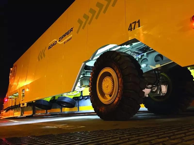 这个黄色的怪物,就是金门大桥的安全保障 这个黄色的怪物,就是金门大桥的安全保障