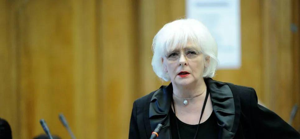 冰岛:有什么样的国家,就有什么样的足球 冰岛:有什么样的国家,就有什么样的足球