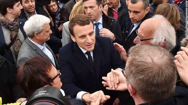 来,我们认识一下这个可能即将改变世界的70后 来,我们认识一下这个可能即将改变世界的70后