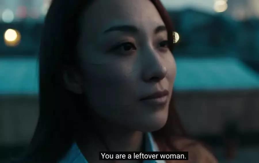 她最后去了相亲角 | 无论到达哪个阶层,都无法幸免,只能战斗 她最后去了相亲角 | 无论到达哪个阶层,都无法幸免,只能战斗