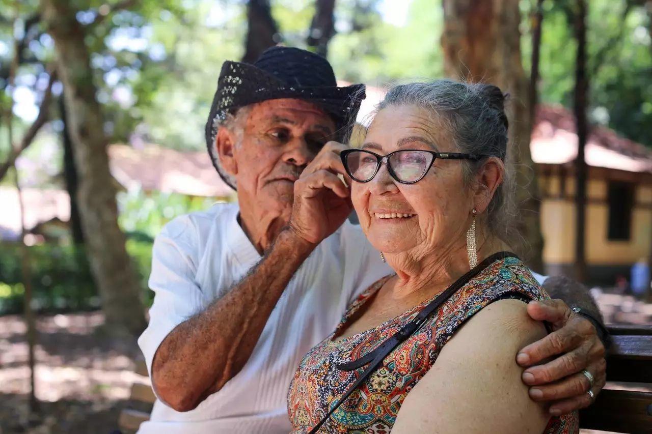 这22碗狗粮你一定要尝一下。 这22碗狗粮你一定要尝一下。