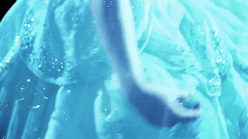 我打算请几个人去看百老汇音乐剧。 我打算请几个人去看百老汇音乐剧。