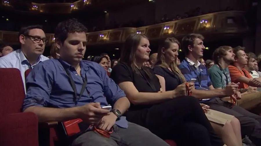 上海大致相当于意大利,而贵州是另一个巴基斯坦 上海大致相当于意大利,而贵州是另一个巴基斯坦