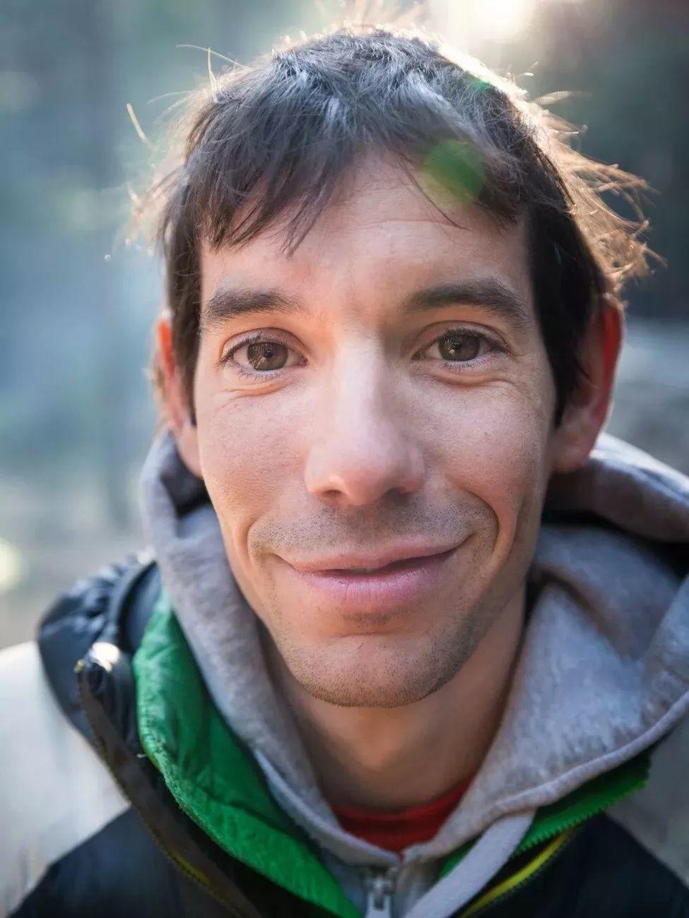 用生命在拍摄:今年奥斯卡最佳纪录片《徒手攀岩》 用生命在拍摄:今年奥斯卡最佳纪录片《徒手攀岩》