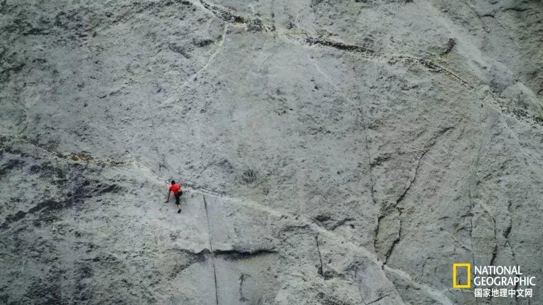 用生命在拍摄:今年奥斯卡最佳纪录片《徒手攀岩》 用生命在拍摄:今年奥斯卡最佳纪录片《徒手攀岩》