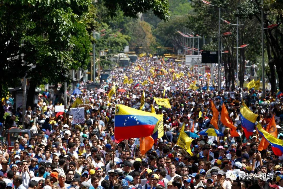 我们正在目睹的是20世纪以来人类社会最大规模的崩溃 我们正在目睹的是20世纪以来人类社会最大规模的崩溃