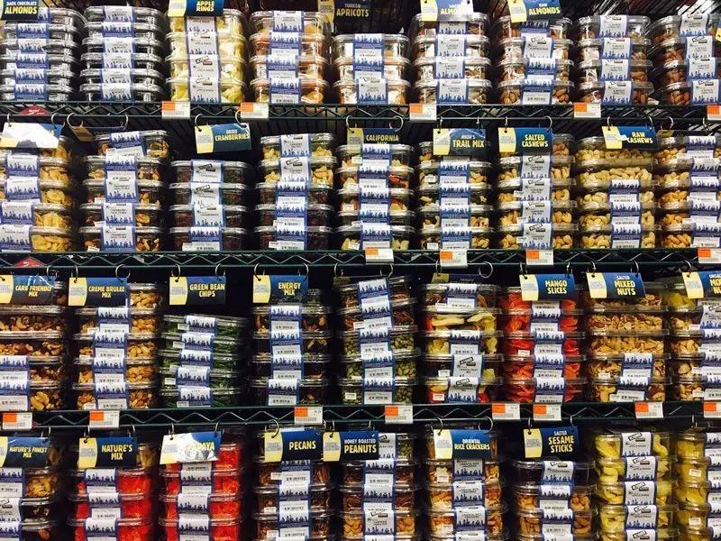 为什么我喜欢纽约?因为纽约提供了中产阶级理想生活的一个标准模板。 为什么我喜欢纽约?因为纽约提供了中产阶级理想生活的一个标准模板。