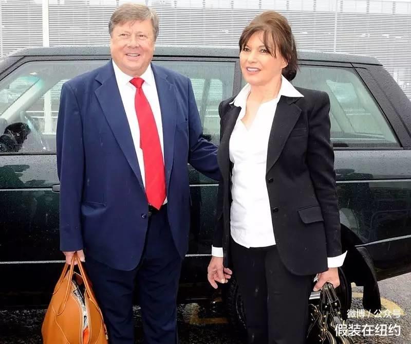 她将是美国首个拍过裸照的第一夫人,如果特朗普当了总统 她将是美国首个拍过裸照的第一夫人,如果特朗普当了总统