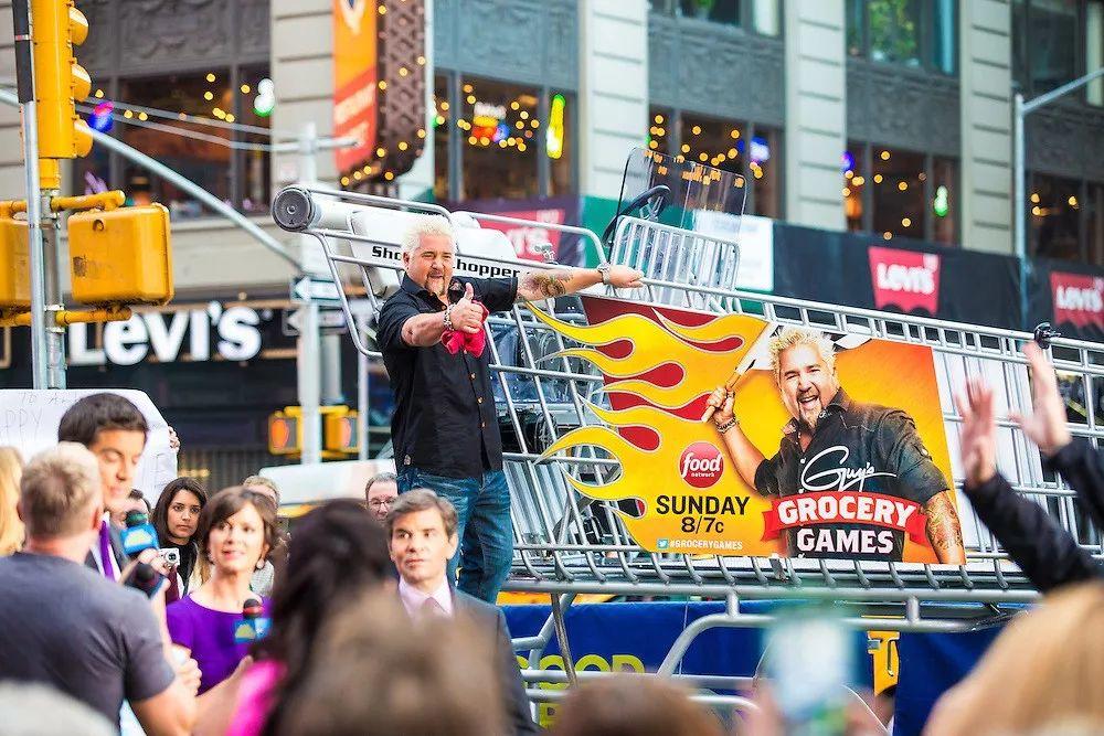 我们有那么多的吃喝玩乐公众号,却没有一个真正的美食评论家 我们有那么多的吃喝玩乐公众号,却没有一个真正的美食评论家