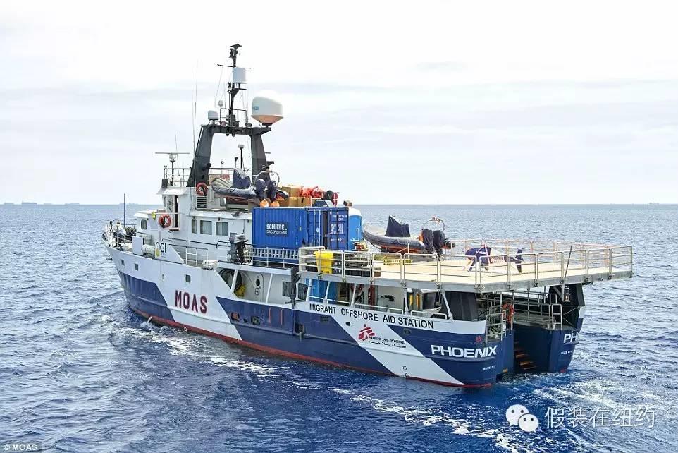 他散尽千万家财,买了退役军舰,救了9000人性命 他散尽千万家财,买了退役军舰,救了9000人性命