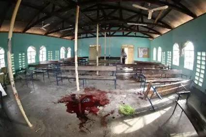 愿你永远不要习惯他人的苦难 愿你永远不要习惯他人的苦难