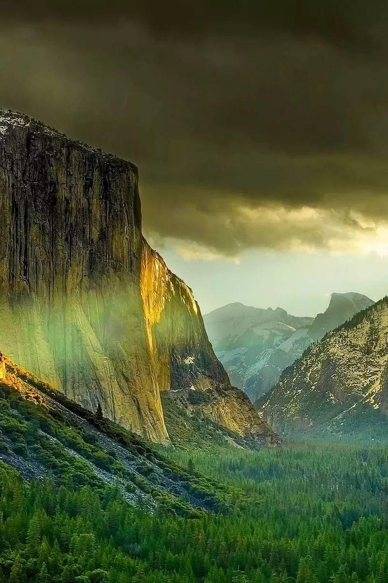 用生命在拍摄:今年奥斯卡最佳纪录片《徒手攀岩》 用生命在拍摄:今年奥斯卡最佳纪录片《徒手攀岩》