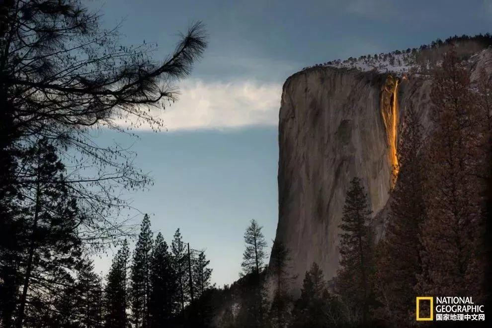 用生命在拍摄:今年奥斯卡最佳纪录片《徒手攀岩》 用生命在拍摄:今年奥斯卡最佳纪录片《徒手攀岩》