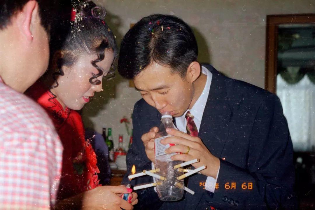 这个法国人正在悄悄收集中国人20年的记忆 这个法国人正在悄悄收集中国人20年的记忆