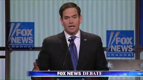 “我的丁丁这么大”,美国总统选举的底线再一次被无限拉低了…… “我的丁丁这么大”,美国总统选举的底线再一次被无限拉低了……