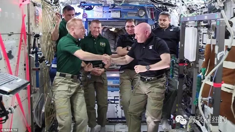 今天,全世界都在欢迎他们回家 今天,全世界都在欢迎他们回家