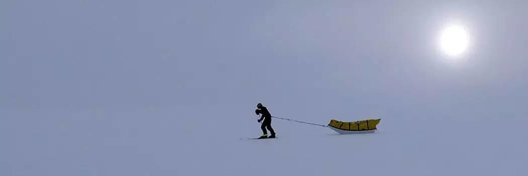 徒步穿越南极1469公里,他倒在离终点48公里的地方 徒步穿越南极1469公里,他倒在离终点48公里的地方