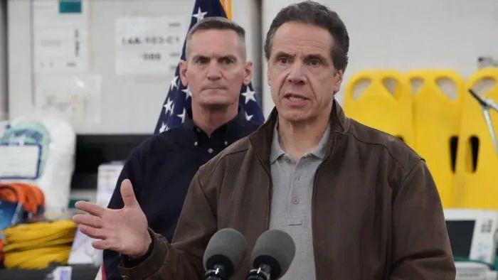 看白宫,美帝将乱;看纽约,还有希望 看白宫,美帝将乱;看纽约,还有希望